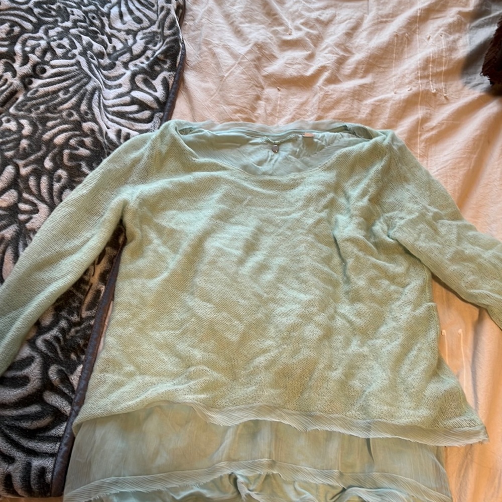 Light green sweater